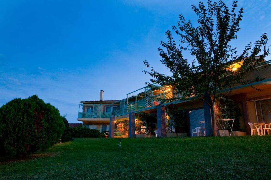 Daphne Holiday Club Халкидики Экстерьер фото